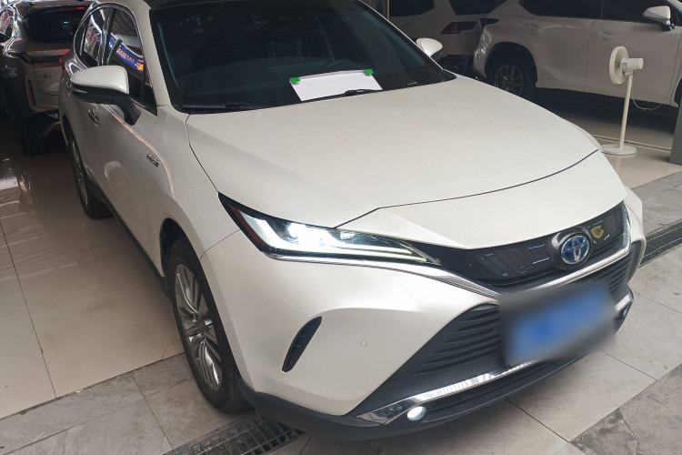 Used Toyota Harrier 2022 Dual-Engine 2.5L CVT Four-Wheel Drive Luxury Edition Front Right 45 Deg