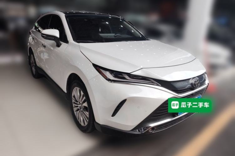 Used Toyota Harrier 2022 Dual-Engine 2.5L CVT Four-Wheel Drive Luxury Edition Front Right 45 Deg