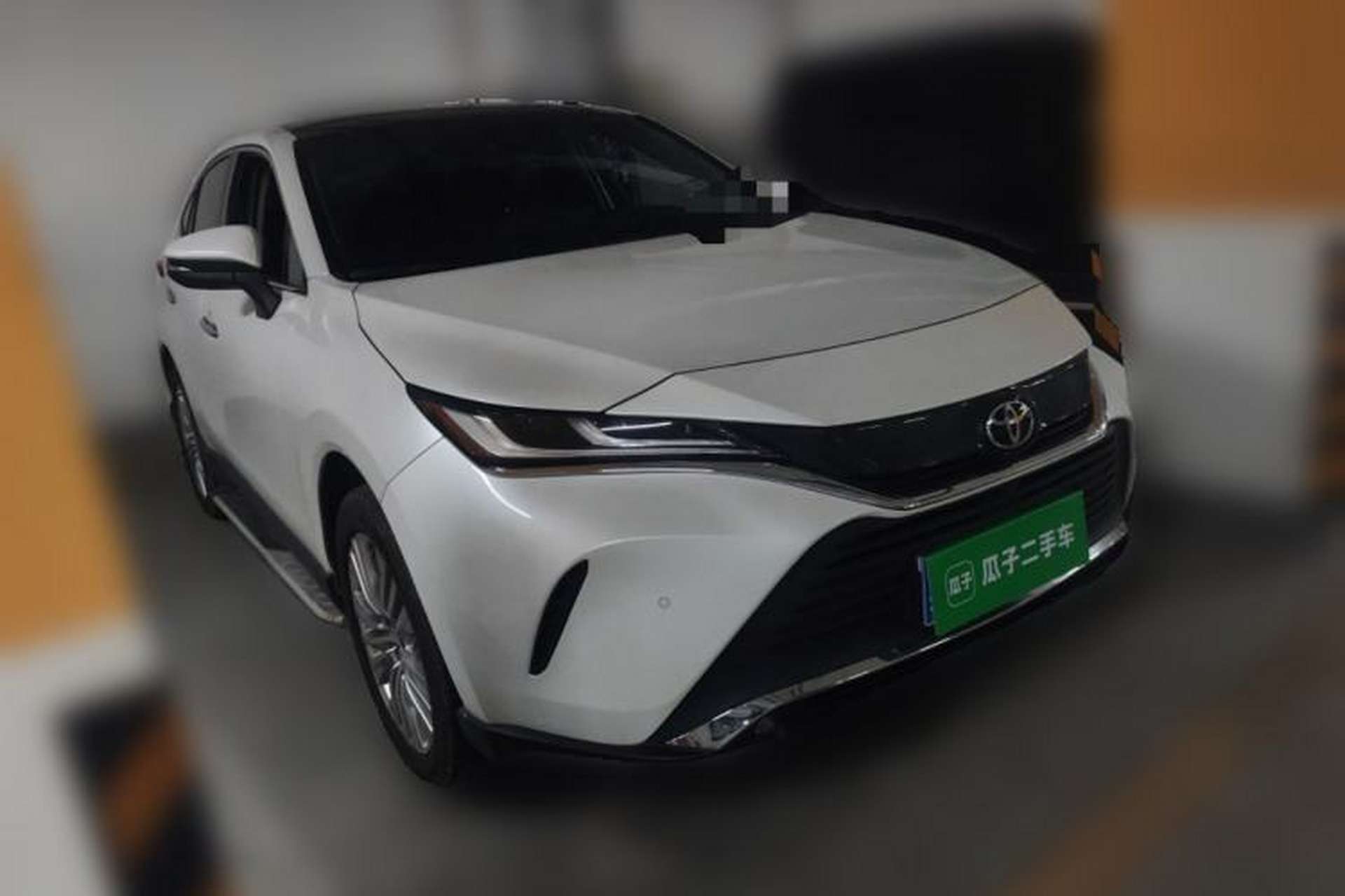 Used Toyota Harrier 2022 2.0L CVT Two-Wheel Drive Deluxe Edition Front Right 45 Deg