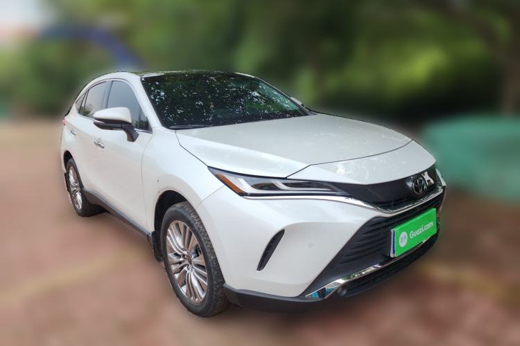 Used Toyota Harrier 2022 2.0L CVT Two-Wheel Drive Deluxe Edition Front Right 45 Deg