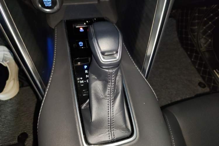 Used Toyota Harrier 2022 2.0L CVT Two-Wheel Drive Deluxe Edition Gear Lever