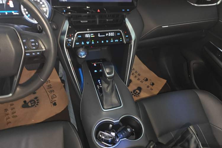 Used Toyota Harrier 2022 Dual-Engine 2.5L CVT Four-Wheel Drive Flagship Edition Gear Lever