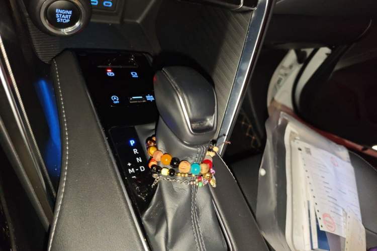 Used Toyota Harrier 2022 2.0L CVT Two-Wheel Drive Deluxe Edition Gear Lever