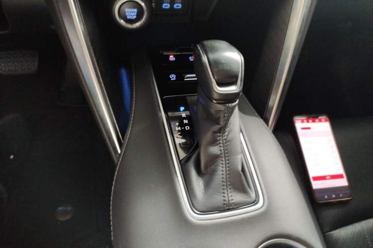 Used Toyota Harrier 2022 2.0L CVT Two-Wheel Drive Deluxe Edition Gear Lever