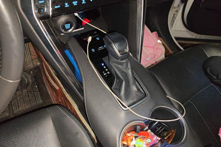 Used Toyota Harrier 2022 2.0L CVT Two-Wheel Drive Deluxe Edition Gear Lever