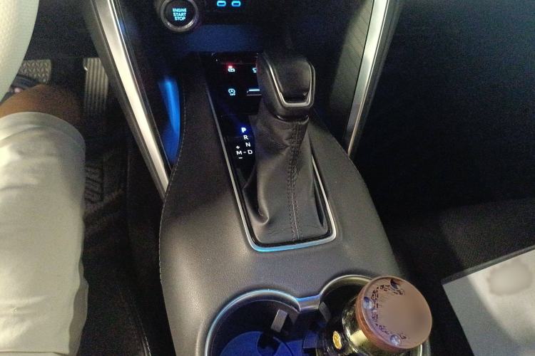 Used Toyota Harrier 2022 2.0L CVT Two-Wheel Drive Deluxe Edition Gear Lever