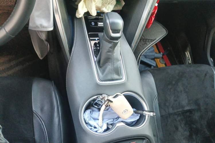 Used Toyota Harrier 2022 2.0L CVT Two-Wheel Drive Luxury Edition Gear Lever