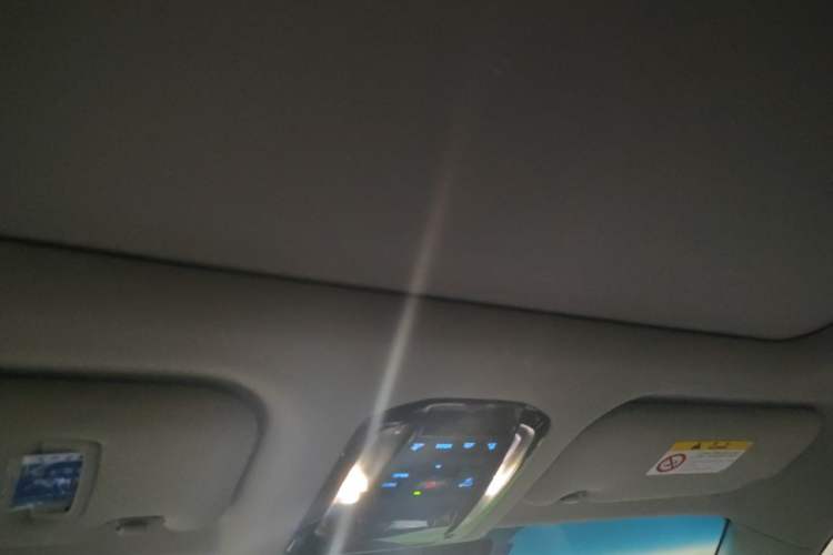Used Toyota Harrier 2022 2.0L CVT Two-Wheel Drive Deluxe Edition Headliner