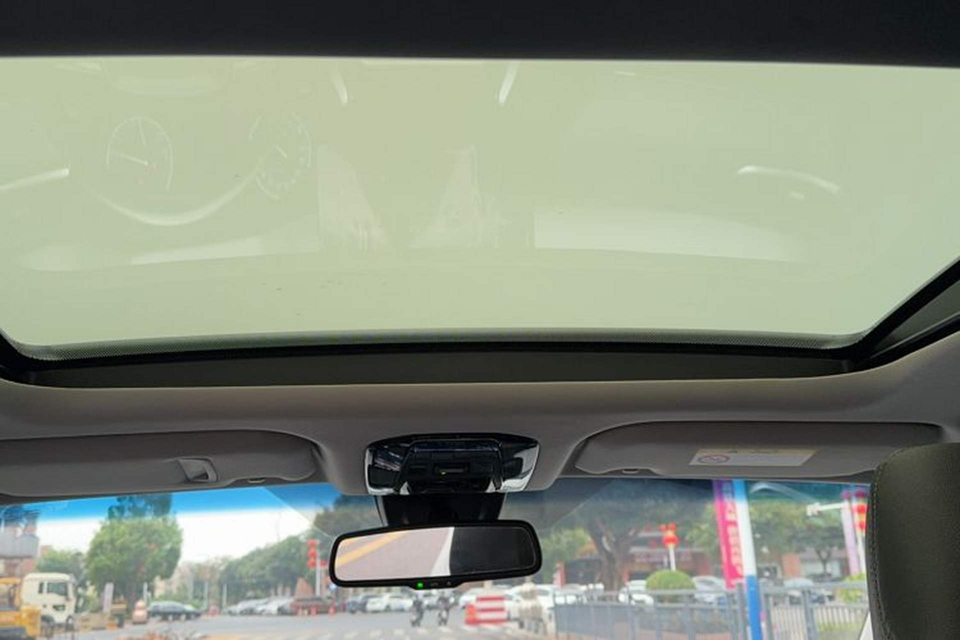 Used Toyota Harrier 2022 2.0L CVT Two-Wheel Drive Deluxe Edition Headliner