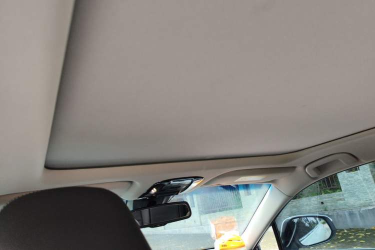 Used Toyota Harrier 2022 2.0L CVT Two-Wheel Drive Deluxe Edition Headliner