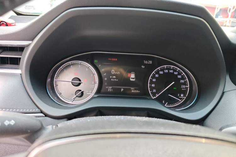Used Toyota Harrier 2022 2.0L CVT Two-Wheel Drive Entry Version Instrument Cluster