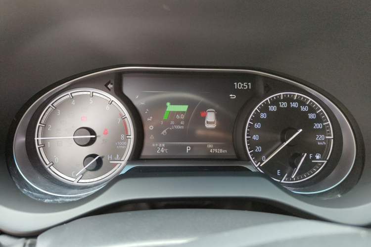Used Toyota Harrier 2022 2.0L CVT Two-Wheel Drive Deluxe Edition Instrument Cluster