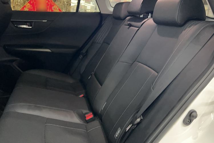 Used Toyota Harrier 2022 2.0L CVT Two-Wheel Drive Deluxe Edition Interior 1