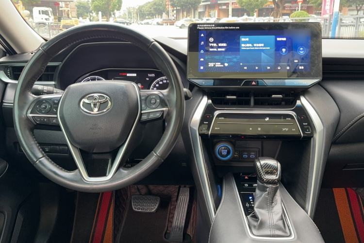 Used Toyota Harrier 2022 2.0L CVT Two-Wheel Drive Deluxe Edition Interior 1