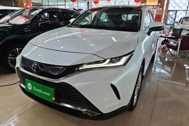 Used Toyota Harrier 2022 2.0L CVT Two-Wheel Drive Deluxe Edition