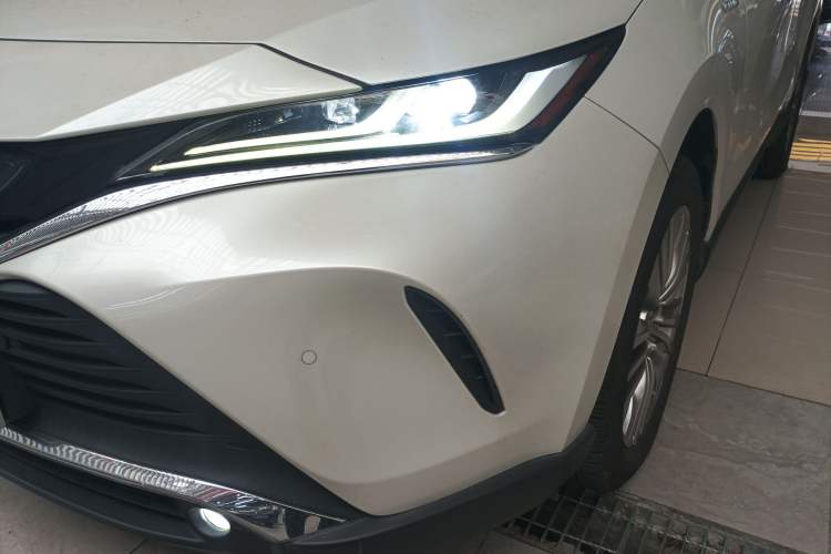 Used Toyota Harrier 2022 Dual-Engine 2.5L CVT Four-Wheel Drive Luxury Edition Left Front Headlight