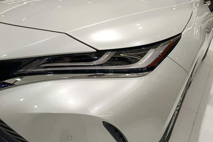 Used Toyota Harrier 2022 2.0L CVT Two-Wheel Drive Deluxe Edition Left Front Headlight