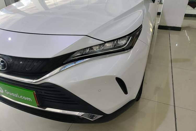 Used Toyota Harrier 2022 2.0L CVT Two-Wheel Drive Luxury Edition Left Front Headlight