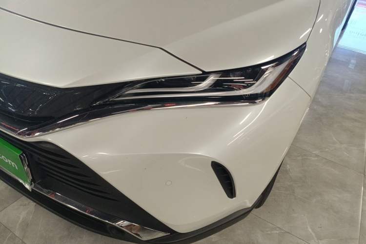 Used Toyota Harrier 2022 2.0L CVT Two-Wheel Drive Deluxe Edition Left Front Headlight