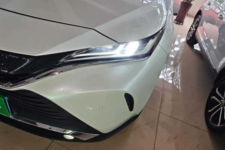 Used Toyota Harrier 2022 2.0L CVT Two-Wheel Drive Deluxe Edition Left Front Headlight