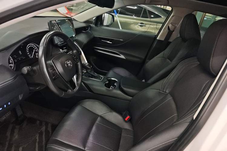 Used Toyota Harrier 2022 2.0L CVT Two-Wheel Drive Deluxe Edition Left Front Seat