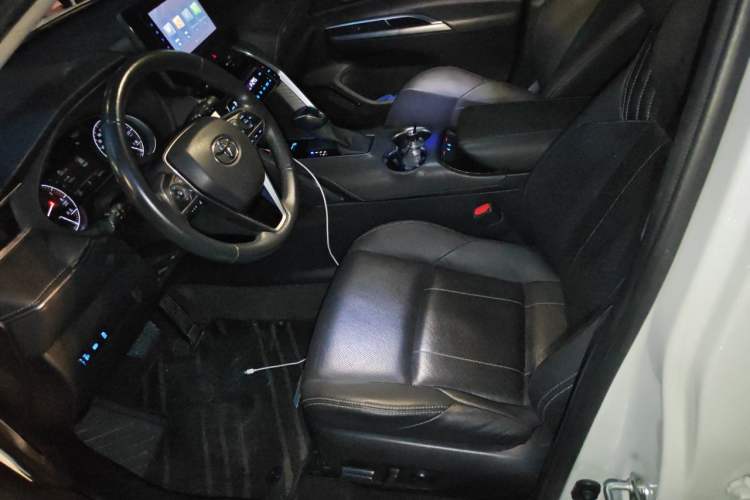 Used Toyota Harrier 2022 2.0L CVT Two-Wheel Drive Luxury Edition Left Front Seat