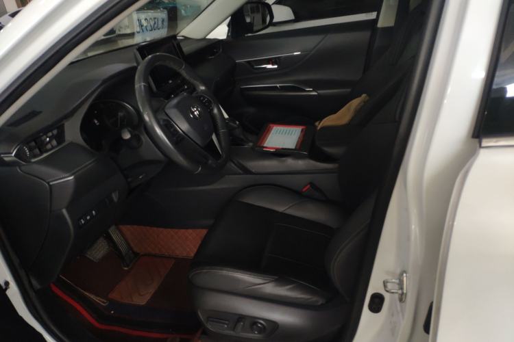 Used Toyota Harrier 2022 2.0L CVT Two-Wheel Drive Luxury Edition Left Front Seat