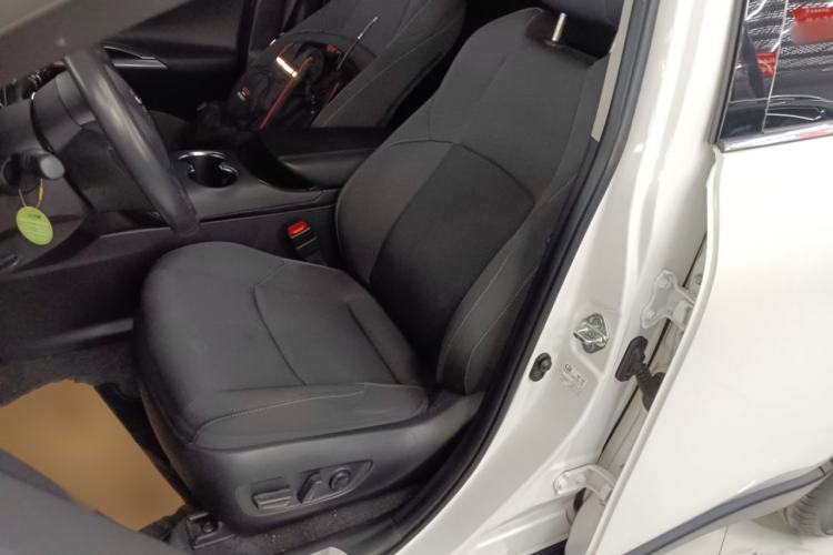 Used Toyota Harrier 2022 2.0L CVT Two-Wheel Drive Entry Version Left Front Seat