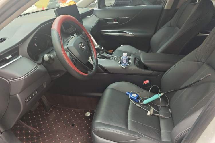 Used Toyota Harrier 2022 2.0L CVT Two-Wheel Drive Deluxe Edition Left Front Seat