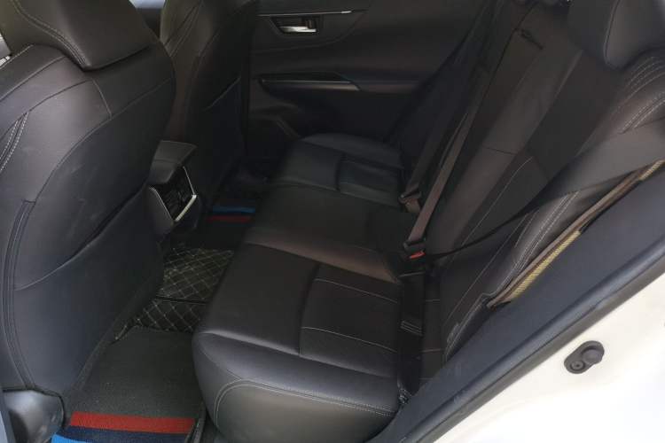 Used Toyota Harrier 2022 2.0L CVT Two-Wheel Drive Luxury Edition Left Rear Seat