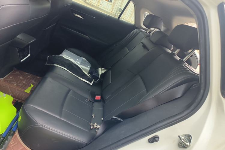 Used Toyota Harrier 2022 2.0L CVT Two-Wheel Drive Deluxe Edition Left Rear Seat