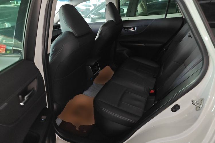 Used Toyota Harrier 2022 Dual-Engine 2.5L CVT Four-Wheel Drive Flagship Edition Left Rear Seat