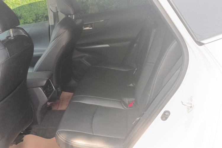 Used Toyota Harrier 2022 2.0L CVT Two-Wheel Drive Entry Version Left Rear Seat