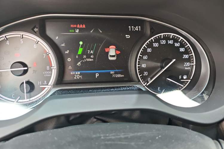 Used Toyota Harrier 2022 2.0L CVT Two-Wheel Drive Entry Version Odometer Close Up