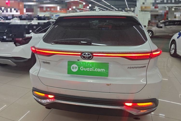 Used Toyota Harrier 2022 2.0L CVT Two-Wheel Drive Deluxe Edition Rear
