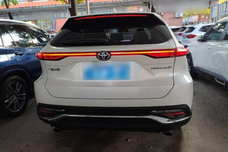 Used Toyota Harrier 2022 2.0L CVT Two-Wheel Drive Deluxe Edition Rear