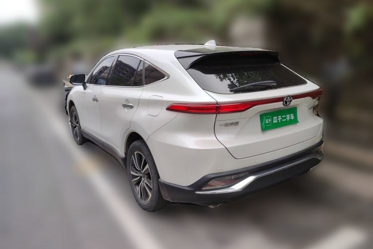 Used Toyota Harrier 2022 2.0L CVT Two-Wheel Drive Luxury Edition Rear Left 45 Deg