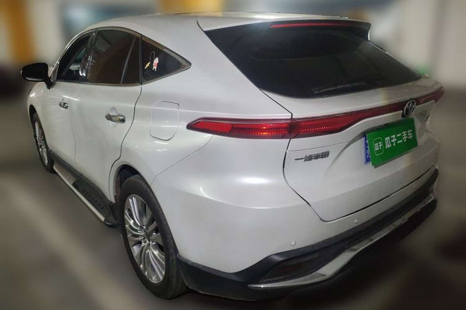 Used Toyota Harrier 2022 2.0L CVT Two-Wheel Drive Deluxe Edition Rear Left 45 Deg