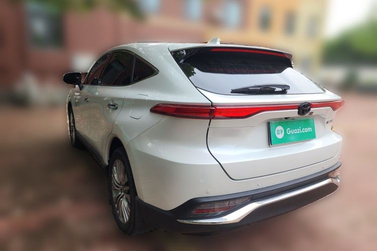 Used Toyota Harrier 2022 2.0L CVT Two-Wheel Drive Deluxe Edition Rear Left 45 Deg