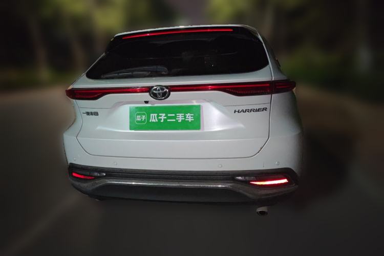 Used Toyota Harrier 2022 2.0L CVT Two-Wheel Drive Deluxe Edition Rear