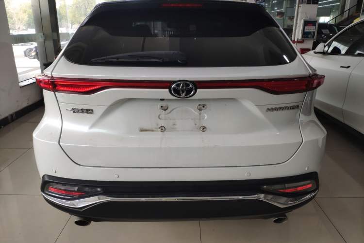 Used Toyota Harrier 2022 2.0L CVT Two-Wheel Drive Luxury Edition Rear