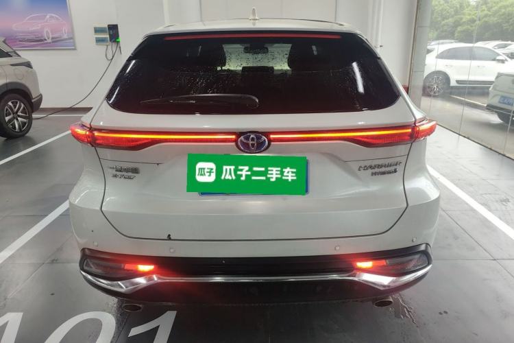 Used Toyota Harrier 2022 Dual-Engine 2.5L CVT Four-Wheel Drive Luxury Edition Rear
