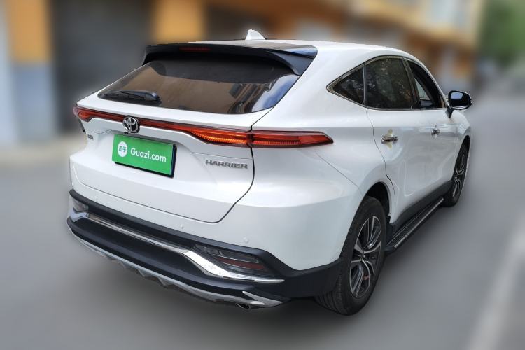 Used Toyota Harrier 2022 2.0L CVT Two-Wheel Drive Luxury Edition Rear Right 45 Deg