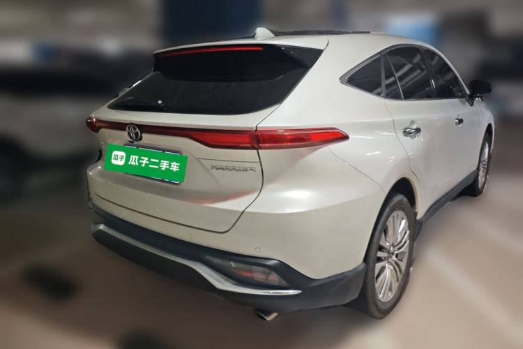 Used Toyota Harrier 2022 2.0L CVT Two-Wheel Drive Deluxe Edition Rear Right 45 Deg