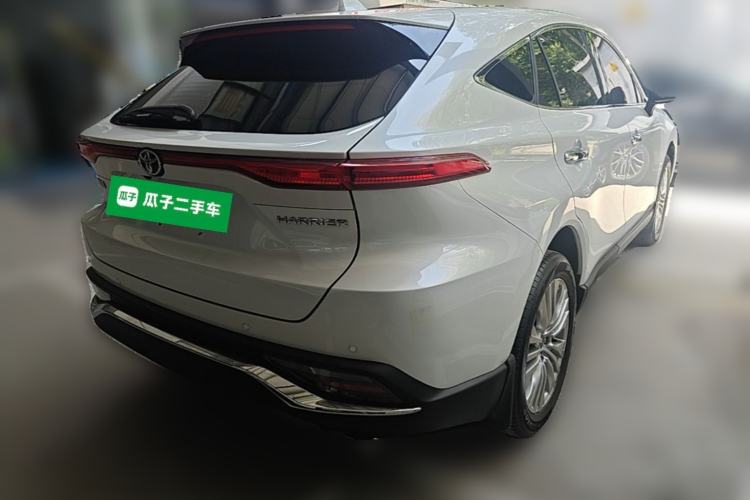 Used Toyota Harrier 2022 2.0L CVT Two-Wheel Drive Deluxe Edition Rear Right 45 Deg