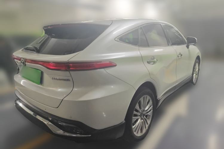 Used Toyota Harrier 2022 2.0L CVT Two-Wheel Drive Deluxe Edition Rear Right 45 Deg