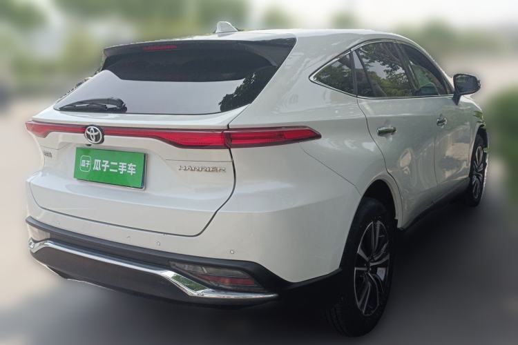 Used Toyota Harrier 2022 2.0L CVT Two-Wheel Drive Entry Version Rear Right 45 Deg