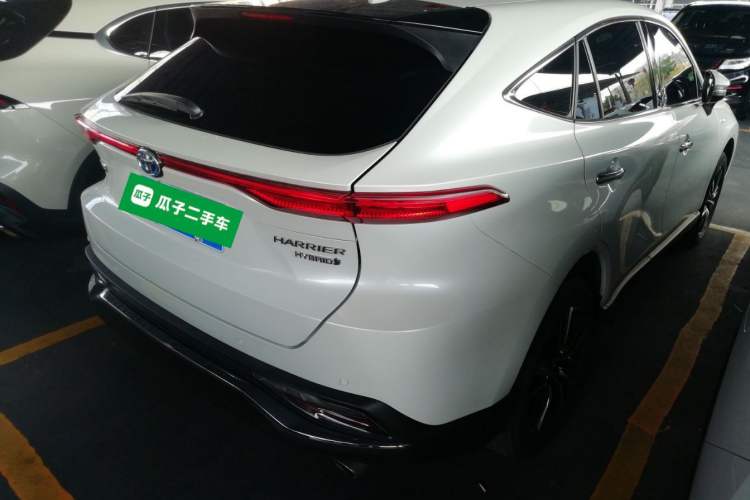 Used Toyota Harrier 2022 Dual-Engine 2.5L CVT Two-Wheel Drive Luxury Edition Rear Right 45 Deg