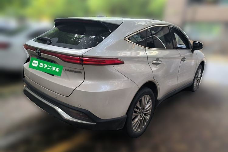 Used Toyota Harrier 2022 2.0L CVT Two-Wheel Drive Deluxe Edition Rear Right 45 Deg
