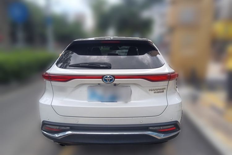 Used Toyota Harrier 2022 Dual-Engine 2.5L CVT Two-Wheel Drive Luxury Edition Rear
